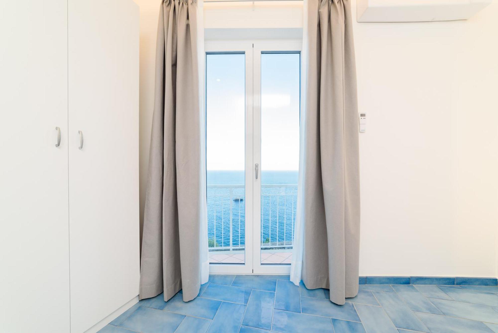 Bed and Breakfast Eden Sul Mare Amalfi Exterior foto