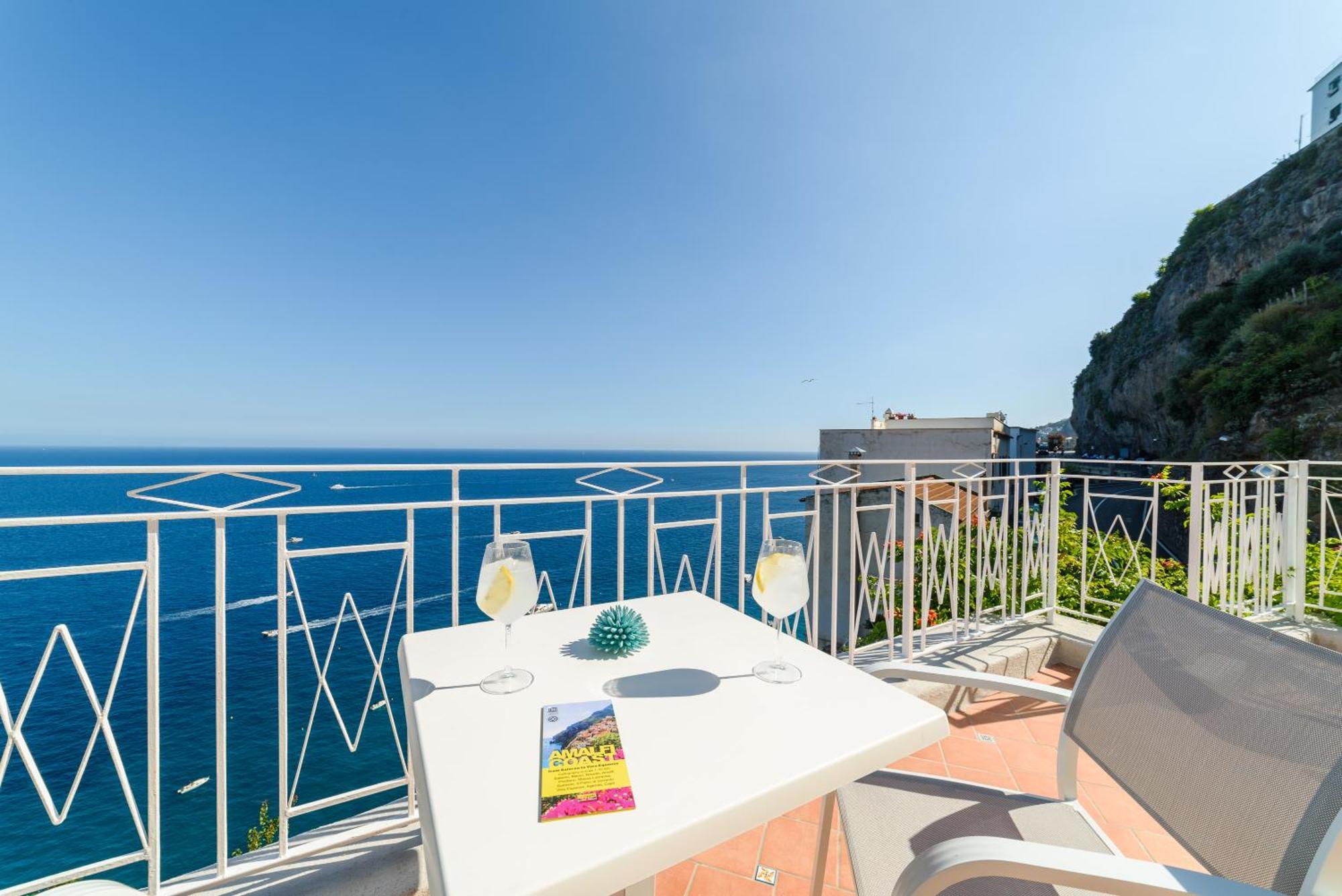 Bed and Breakfast Eden Sul Mare Amalfi Exterior foto