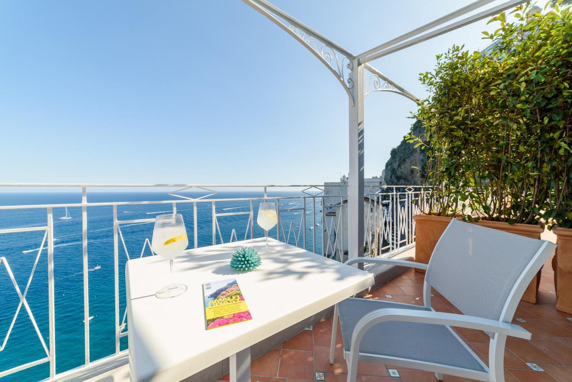 Bed and Breakfast Eden Sul Mare Amalfi Exterior foto